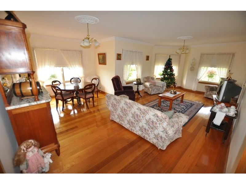 151 Mortlake Road, Warrnambool VIC 3280