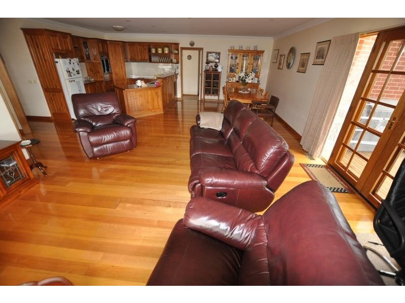 151 Mortlake Road, Warrnambool VIC 3280