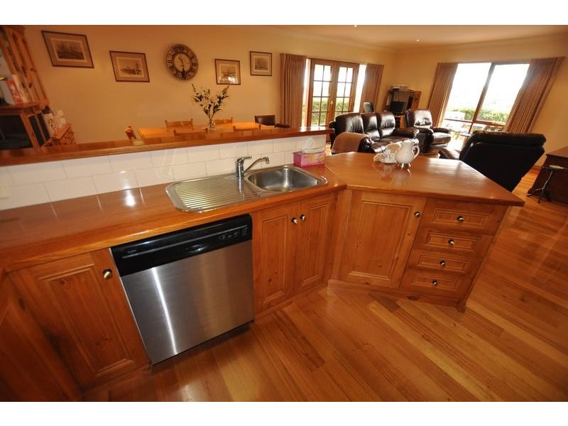 151 Mortlake Road, Warrnambool VIC 3280