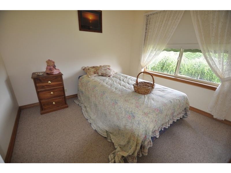 151 Mortlake Road, Warrnambool VIC 3280