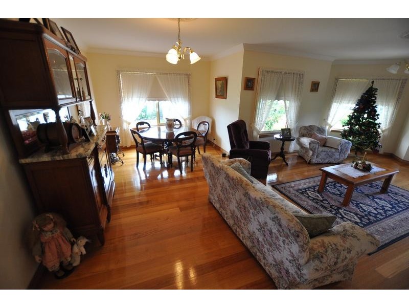 151 Mortlake Road, Warrnambool VIC 3280