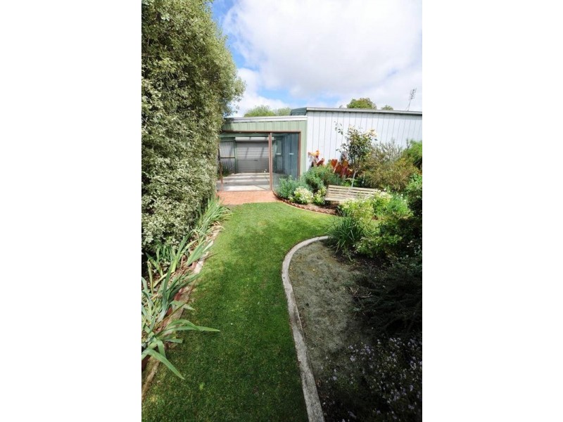 11 Kennas Lane, Terang VIC 3264
