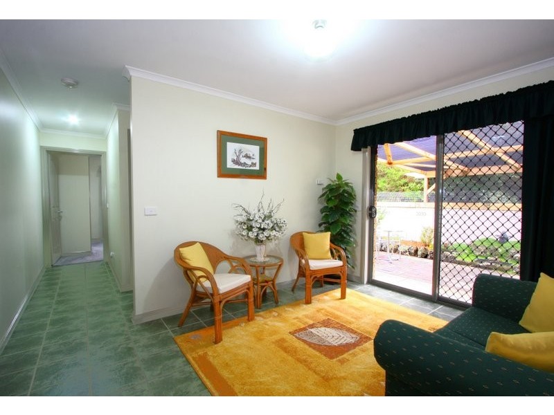 61 Neylon Street, Cobden VIC 3266