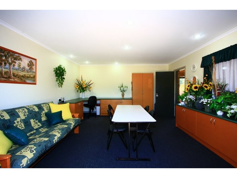 61 Neylon Street, Cobden VIC 3266