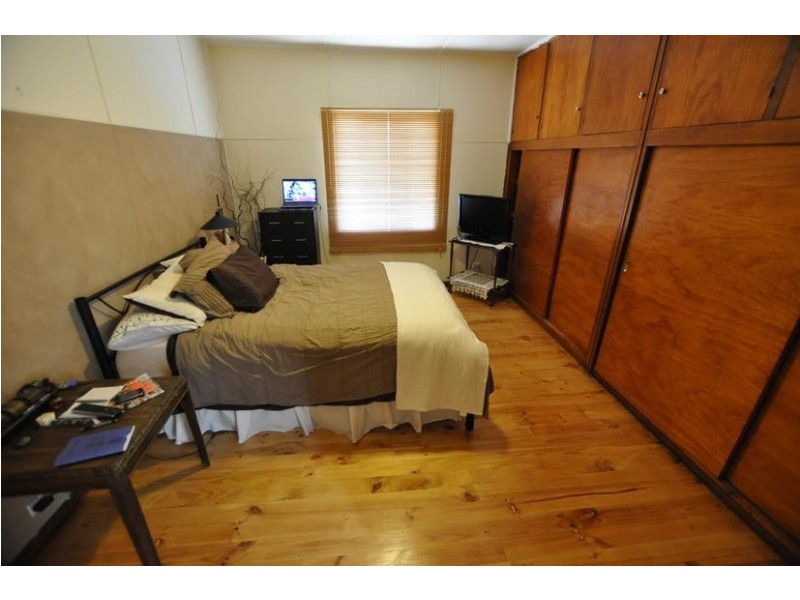 28 Holden Street, Camperdown VIC 3260