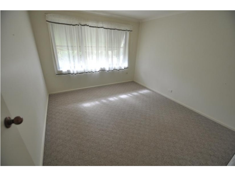 1 Harrisons Road, Pomborneit VIC 3260