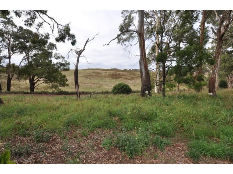 1 Harrisons Road, Pomborneit VIC 3260