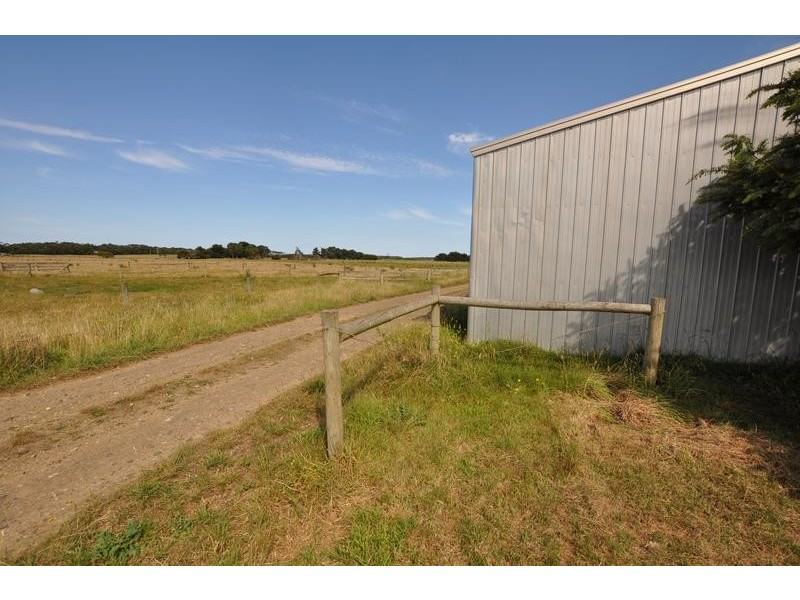 1332 Bailey’s Road, Nirranda VIC 3268