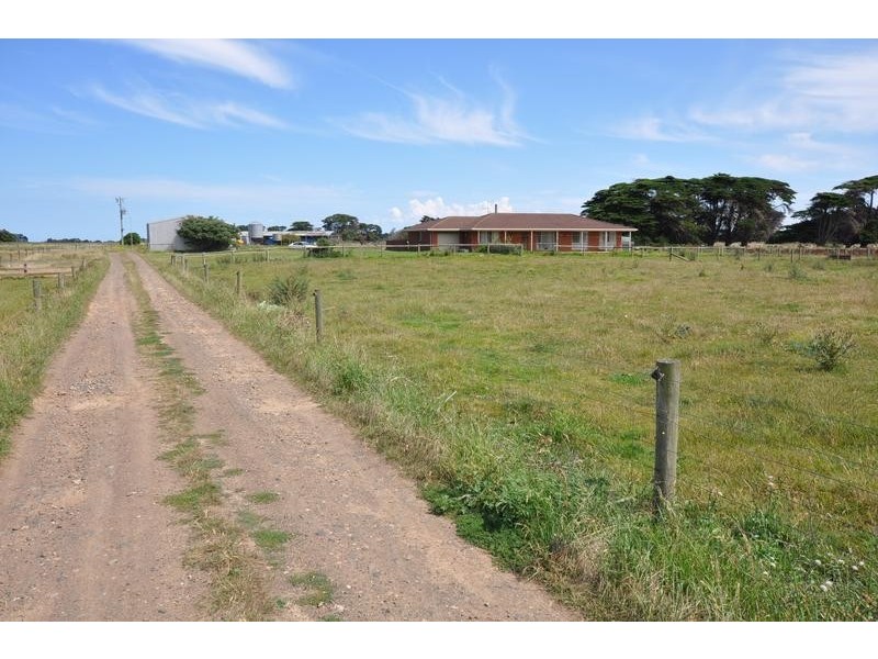 1332 Bailey’s Road, Nirranda VIC 3268