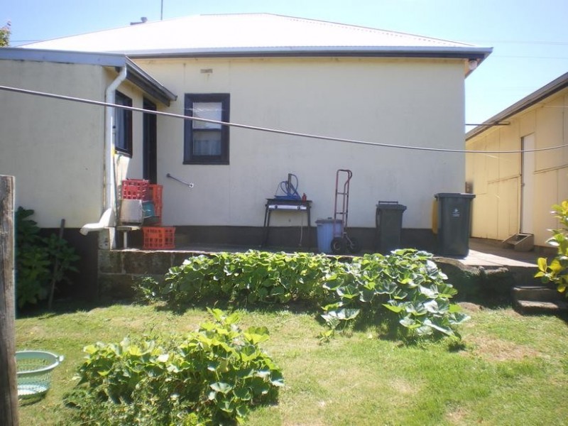 37 Ziegler Parade, Allansford VIC 3277