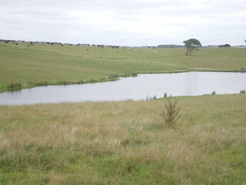 326 Crescent Road, Simpson VIC 3266