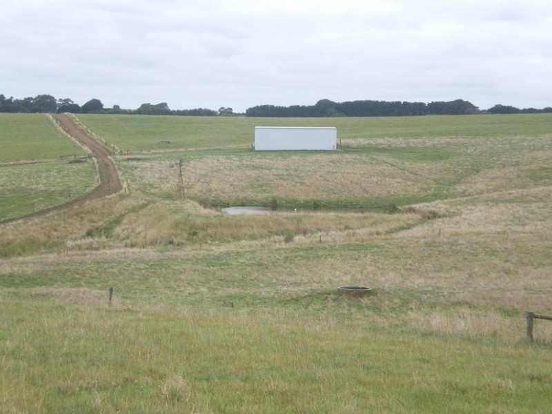 326 Crescent Road, Simpson VIC 3266