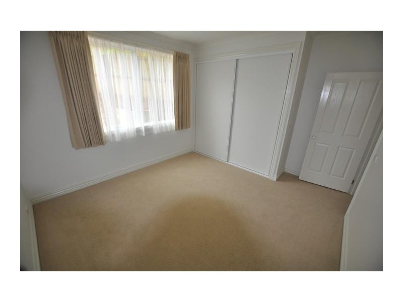 1 Honeyeater Court, Warrnambool VIC 3280