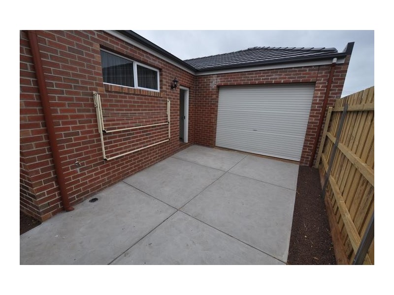 1 Honeyeater Court, Warrnambool VIC 3280