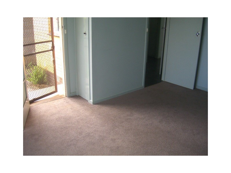 86 Victoria Street, Cobden VIC 3266