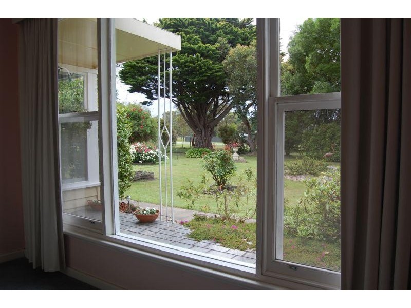 45 Lord Street, Cobden VIC 3266