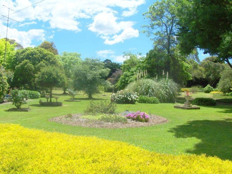 45 Lord Street, Cobden VIC 3266