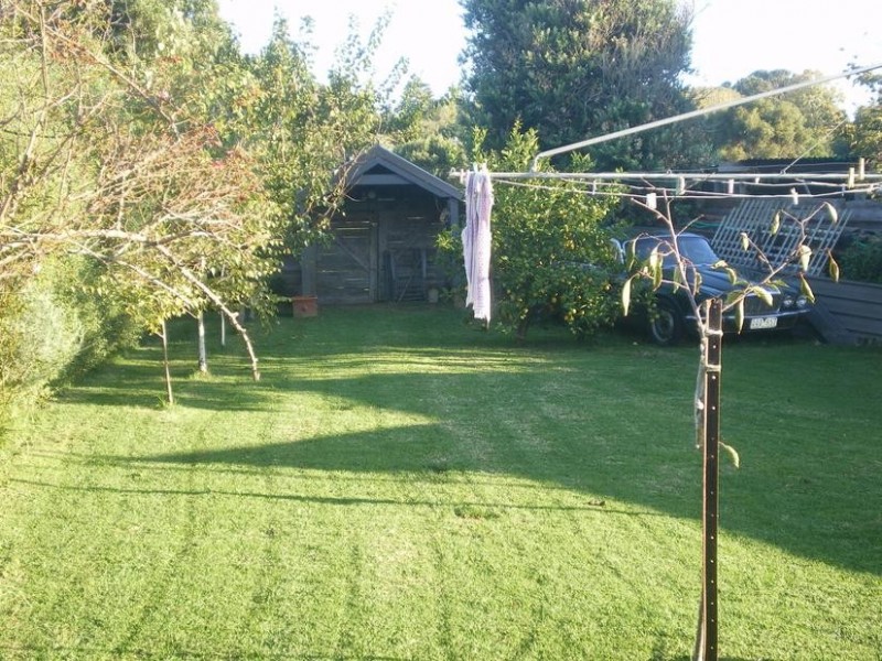 16 Donaldson Drive, Warrnambool VIC 3280