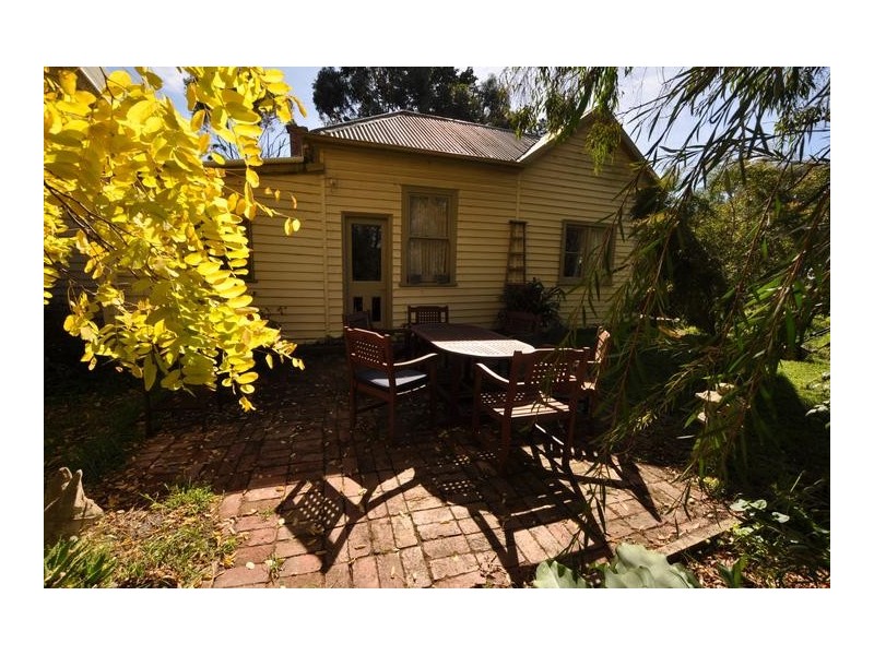 43 Oswells Road, Boorcan VIC 3265