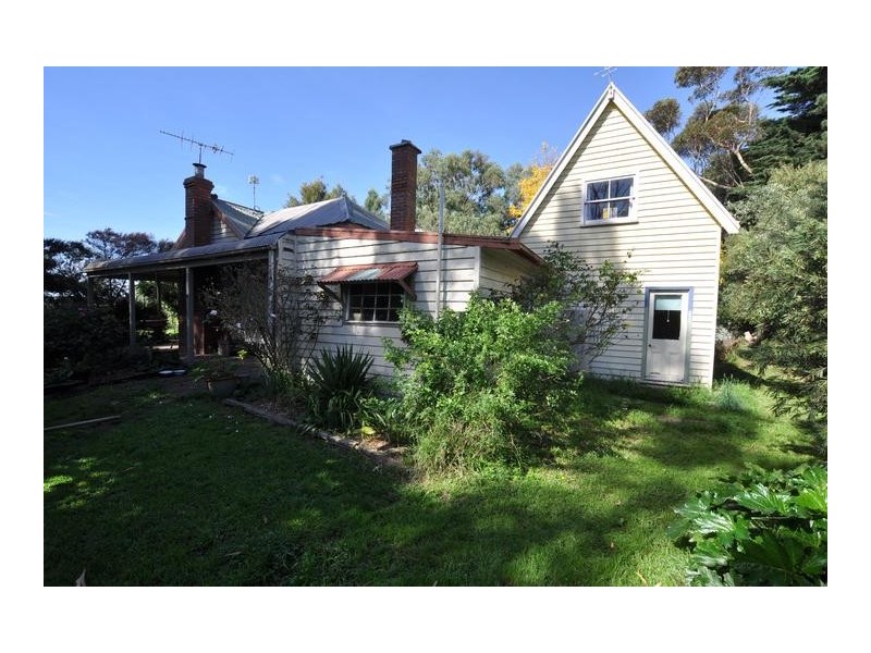 43 Oswells Road, Boorcan VIC 3265