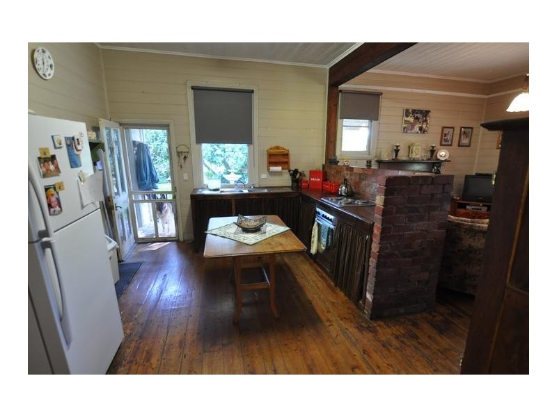 43 Oswells Road, Boorcan VIC 3265