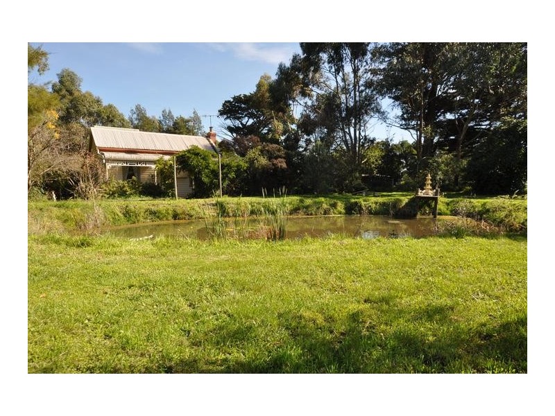 43 Oswells Road, Boorcan VIC 3265