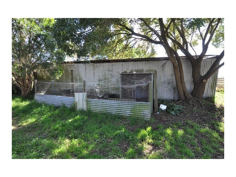 43 Oswells Road, Boorcan VIC 3265