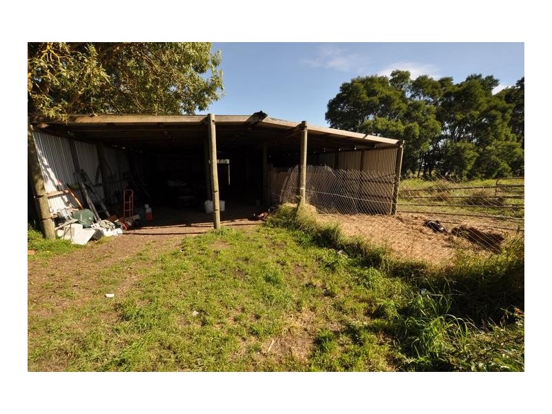 43 Oswells Road, Boorcan VIC 3265