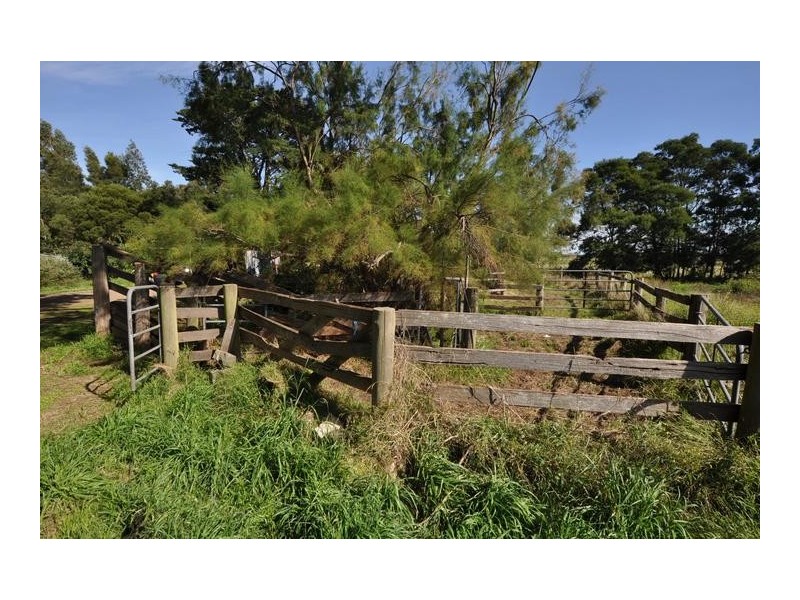 43 Oswells Road, Boorcan VIC 3265