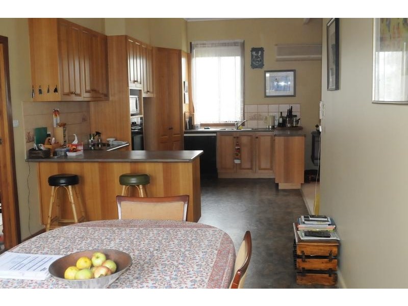 66 William Street, Lismore VIC 3324