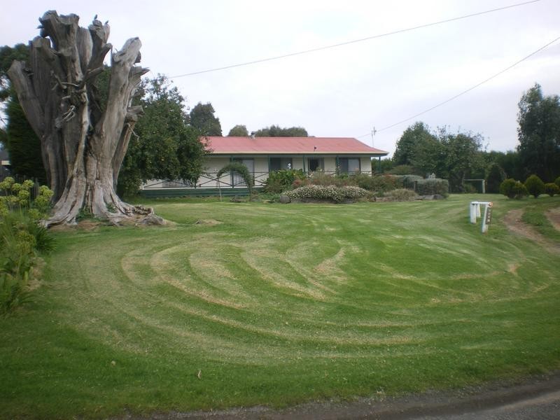 8901 Princes HIGHWAY, Panmure VIC 3265