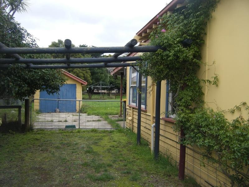 19 William Street, Lismore VIC 3324