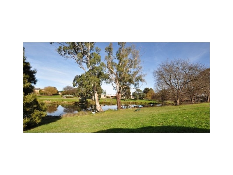 24 Peter Street, Cobden VIC 3266