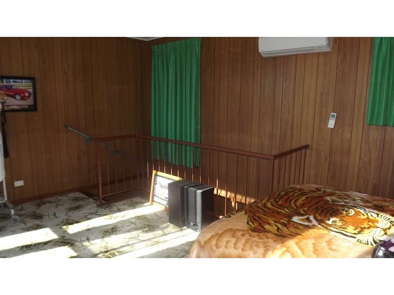 18 Ziegler Parade, Allansford VIC 3277