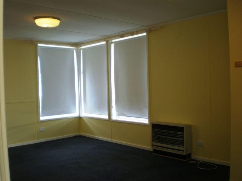 2/84 Parrott Street, Cobden VIC 3266