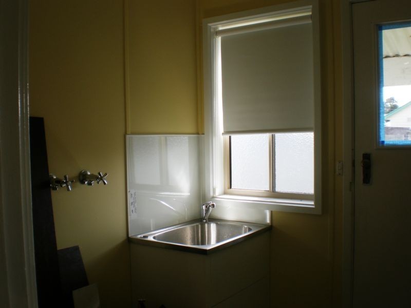 2/84 Parrott Street, Cobden VIC 3266