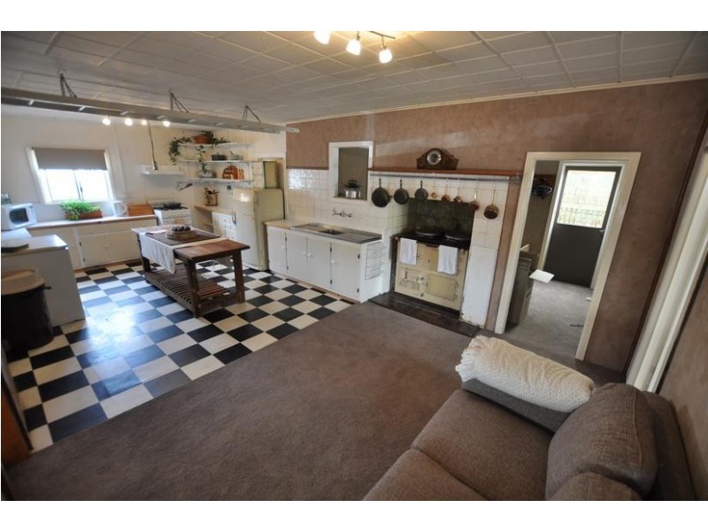 28 Holden Street, Camperdown VIC 3260