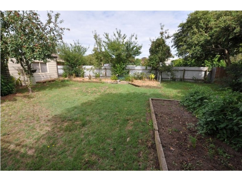 28 Holden Street, Camperdown VIC 3260