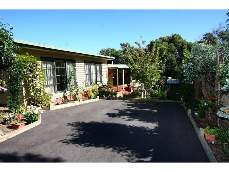 87 Hennessy Street, Port Campbell VIC 3269