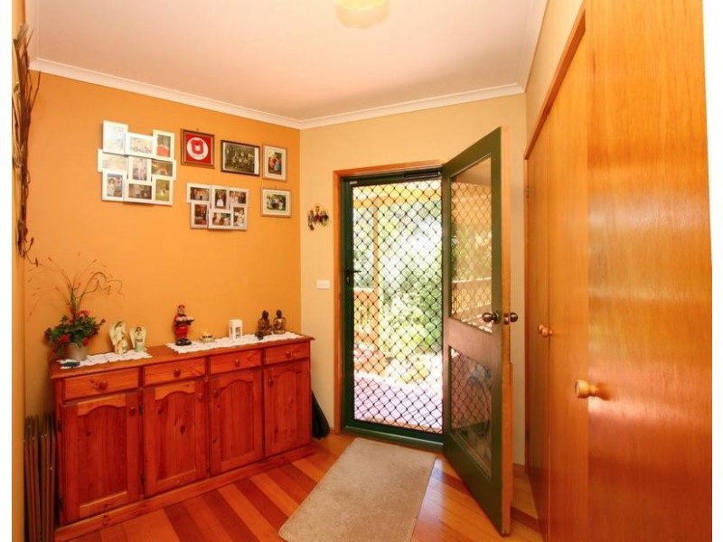 87 Hennessy Street, Port Campbell VIC 3269