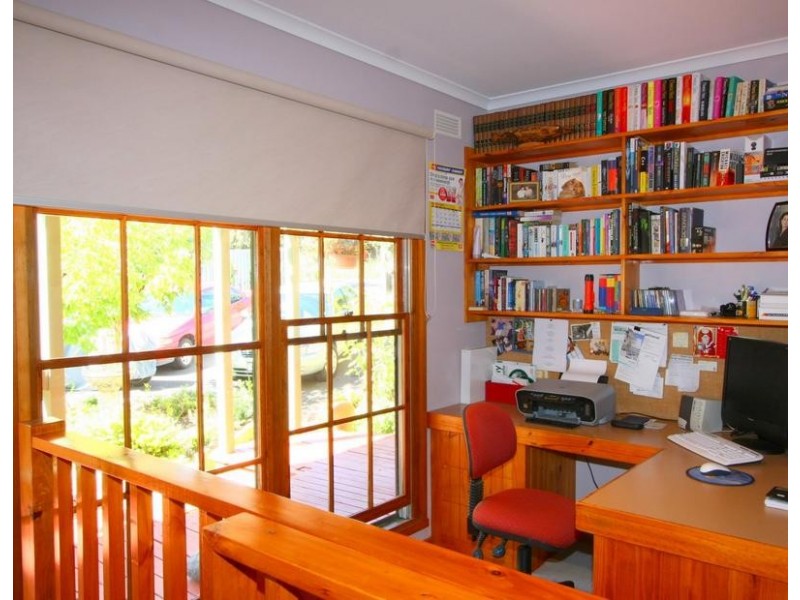 87 Hennessy Street, Port Campbell VIC 3269