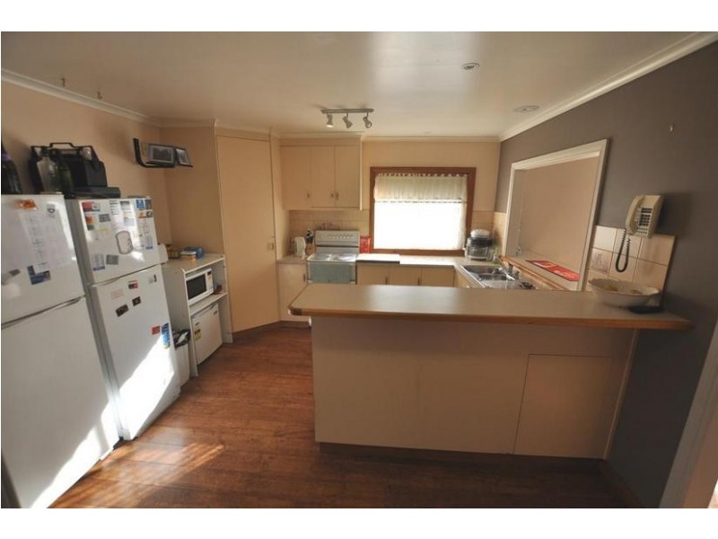 106 Black Street, Terang VIC 3264