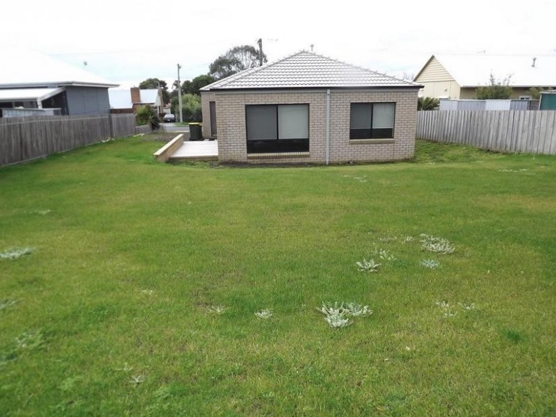3 Russel Street, Camperdown VIC 3260