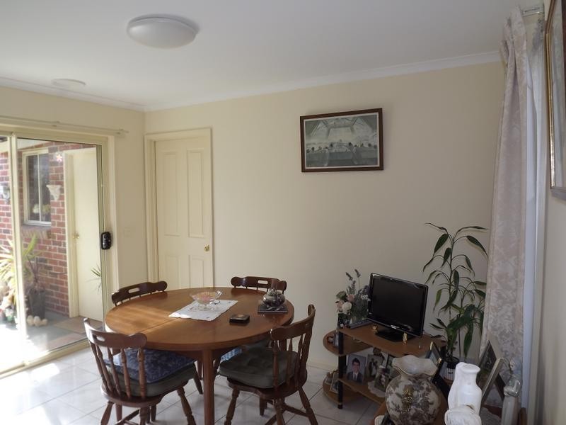 2/13 Golden Springs Court, Warrnambool VIC 3280