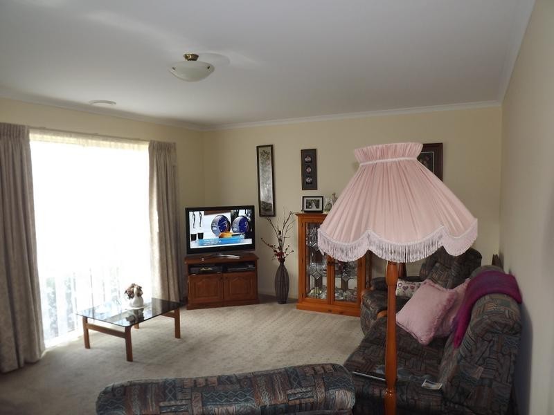 2/13 Golden Springs Court, Warrnambool VIC 3280