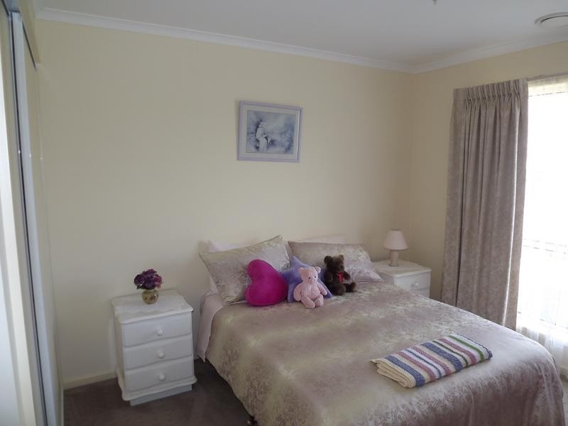 2/13 Golden Springs Court, Warrnambool VIC 3280