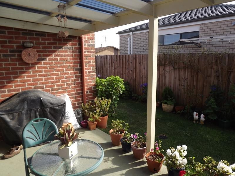 2/13 Golden Springs Court, Warrnambool VIC 3280