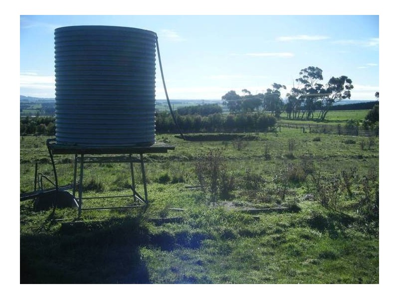 1 Old Timboon Road, Ecklin South VIC 3265