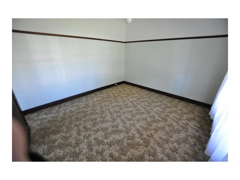 10 Silvester Street, Cobden VIC 3266