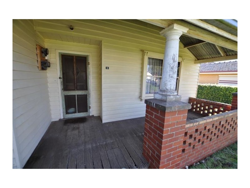 10 Silvester Street, Cobden VIC 3266
